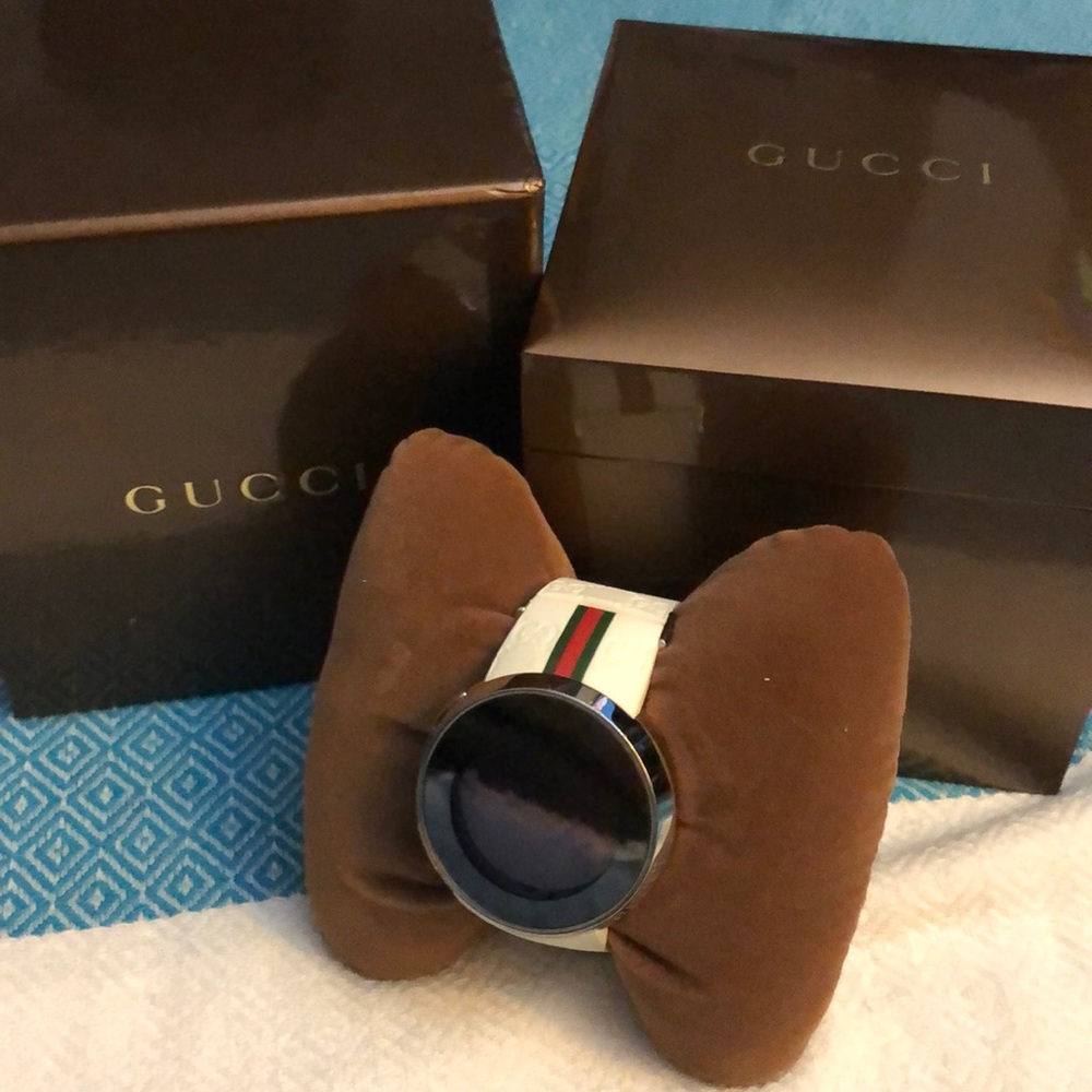 Unisex I-Gucci Collection White Rubber Strap Watch